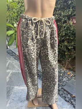 NWT, Leopard Wide-Leg Drawstring Pants with Red Side Stripe